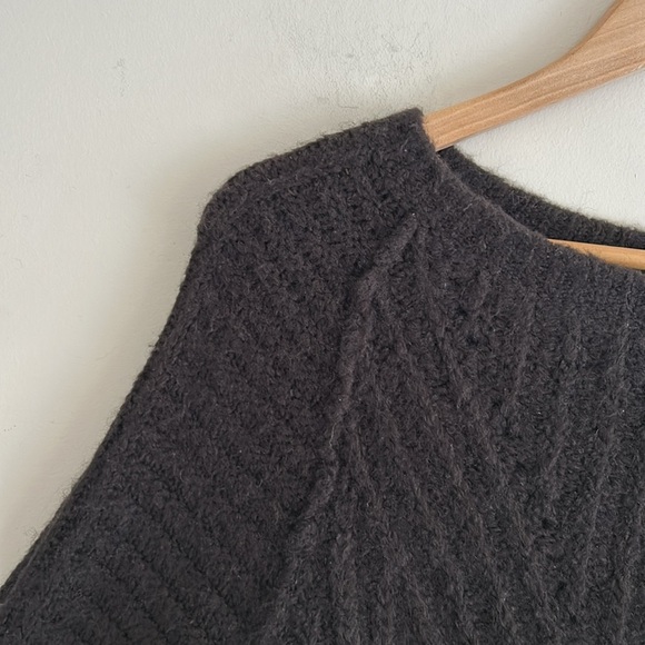 Free People Black Knit Eyelet Crewneck Carter Pullover Women's Size Small - Picture 4 of 14